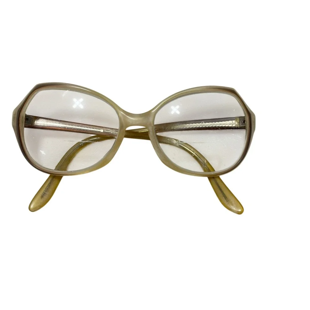 The Unbranded Brand two pairs